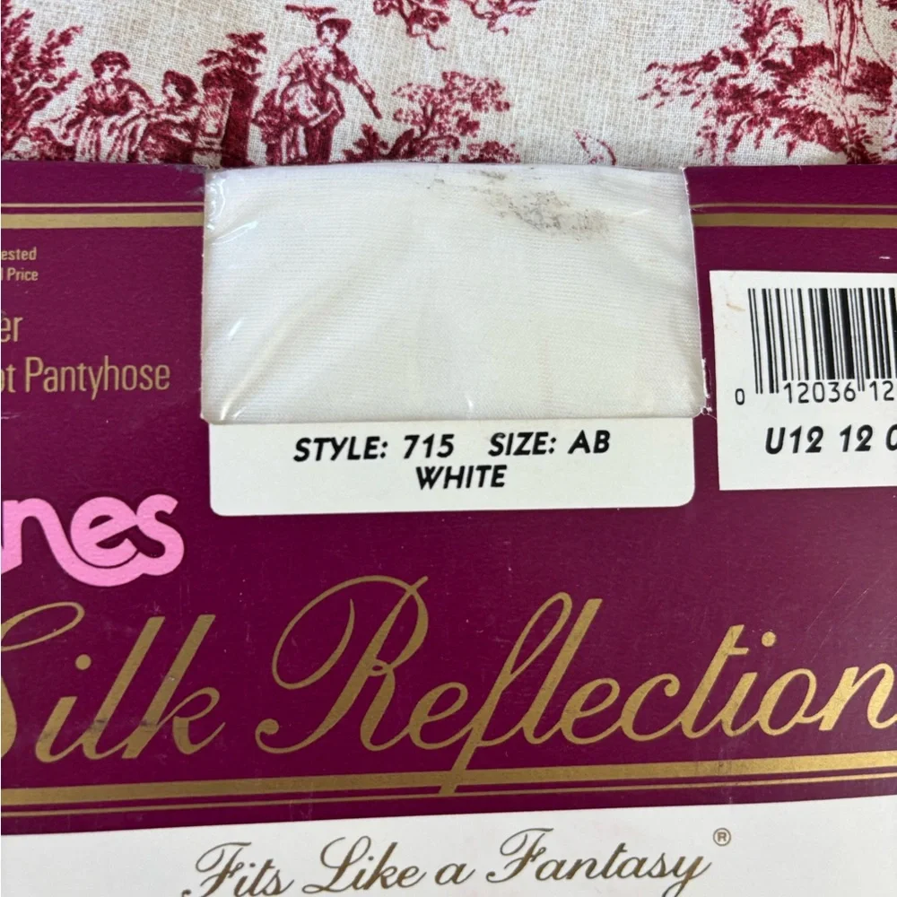 Hanes silk reflections